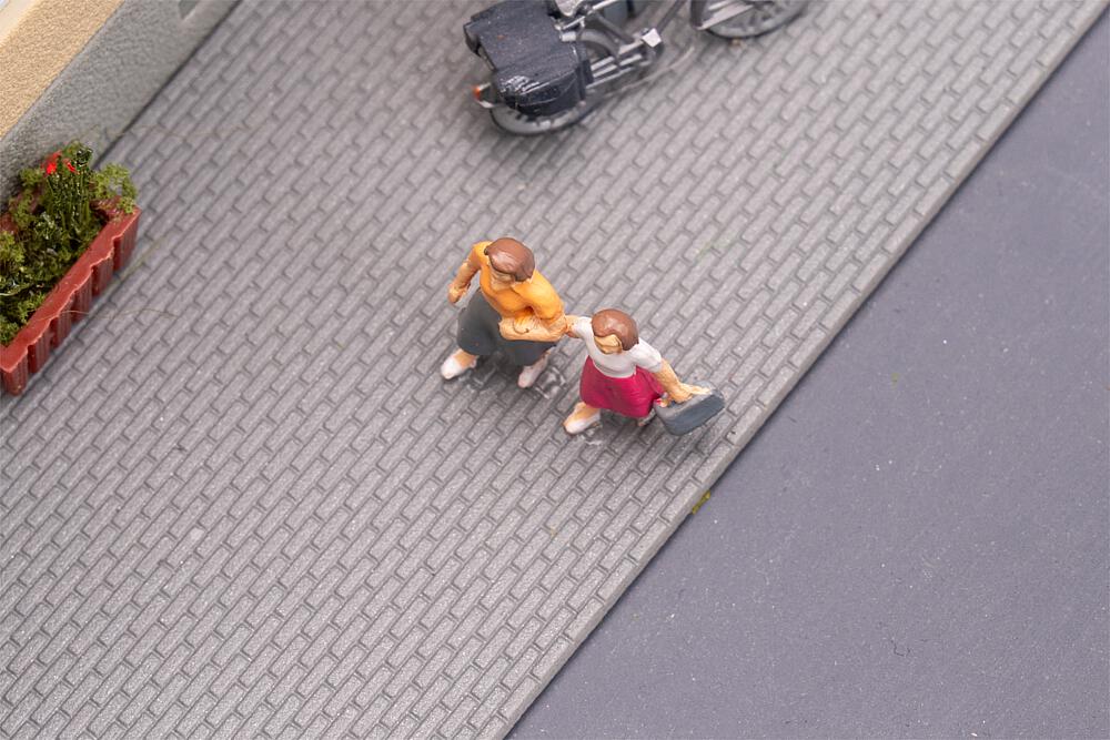 Bastelplatte Gehweg, dunkelgr