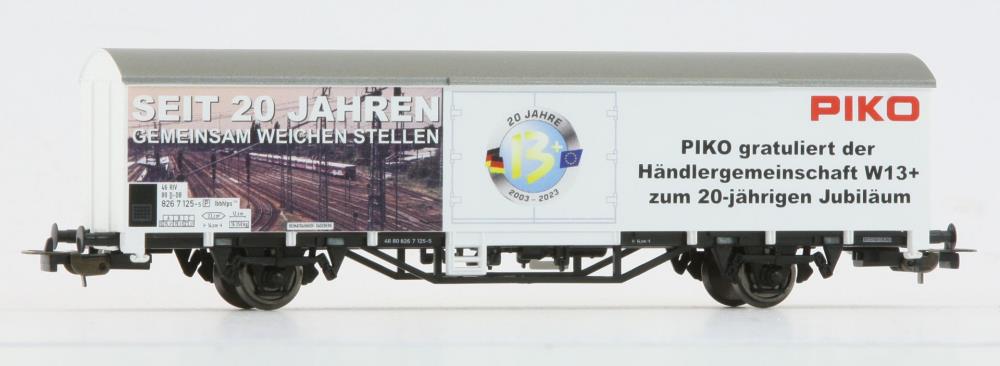 Gedeckter Güterwagen 'Piko gratuliert der w13+ zum 20-jährig
