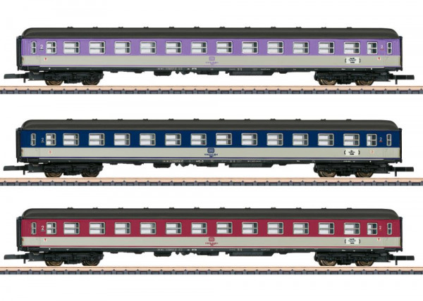 087402