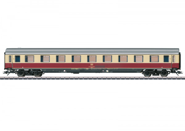 043863